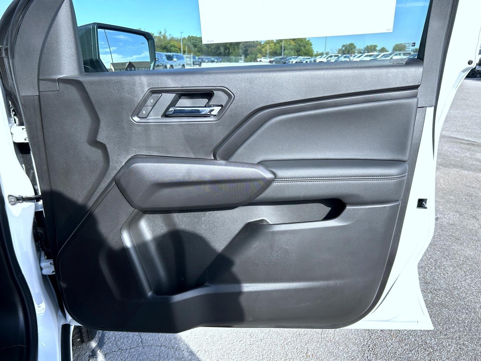 2026 Chevrolet Colorado LT - Photo 15