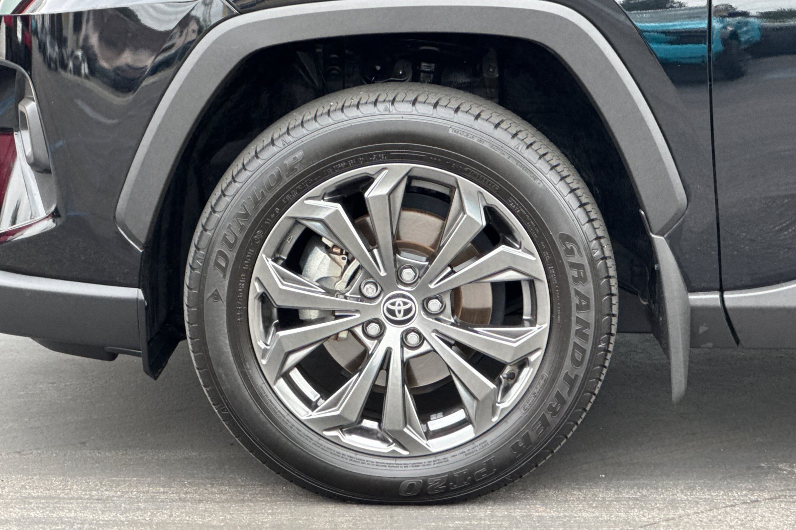 Certified Used 2025 Black Toyota XLE Premium image 35