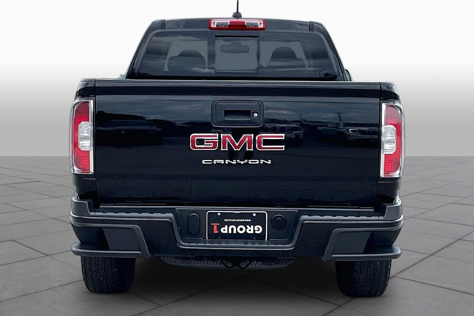 Used 2022 Onyx Black GMC 2WD Elevation image 5