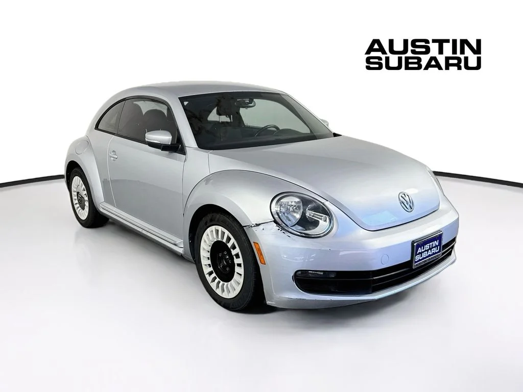 Used 2014 Silver Volkswagen 2.5L image 1