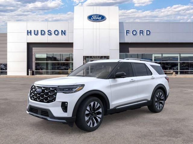 New 2026 Star White Metallic Tri-Coat Ford Platinum™ image 1