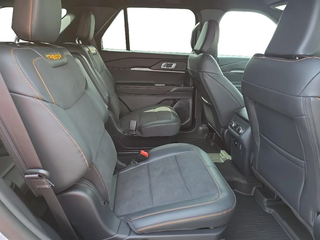 New 2026 Space White Metallic Ford Tremor® image 6
