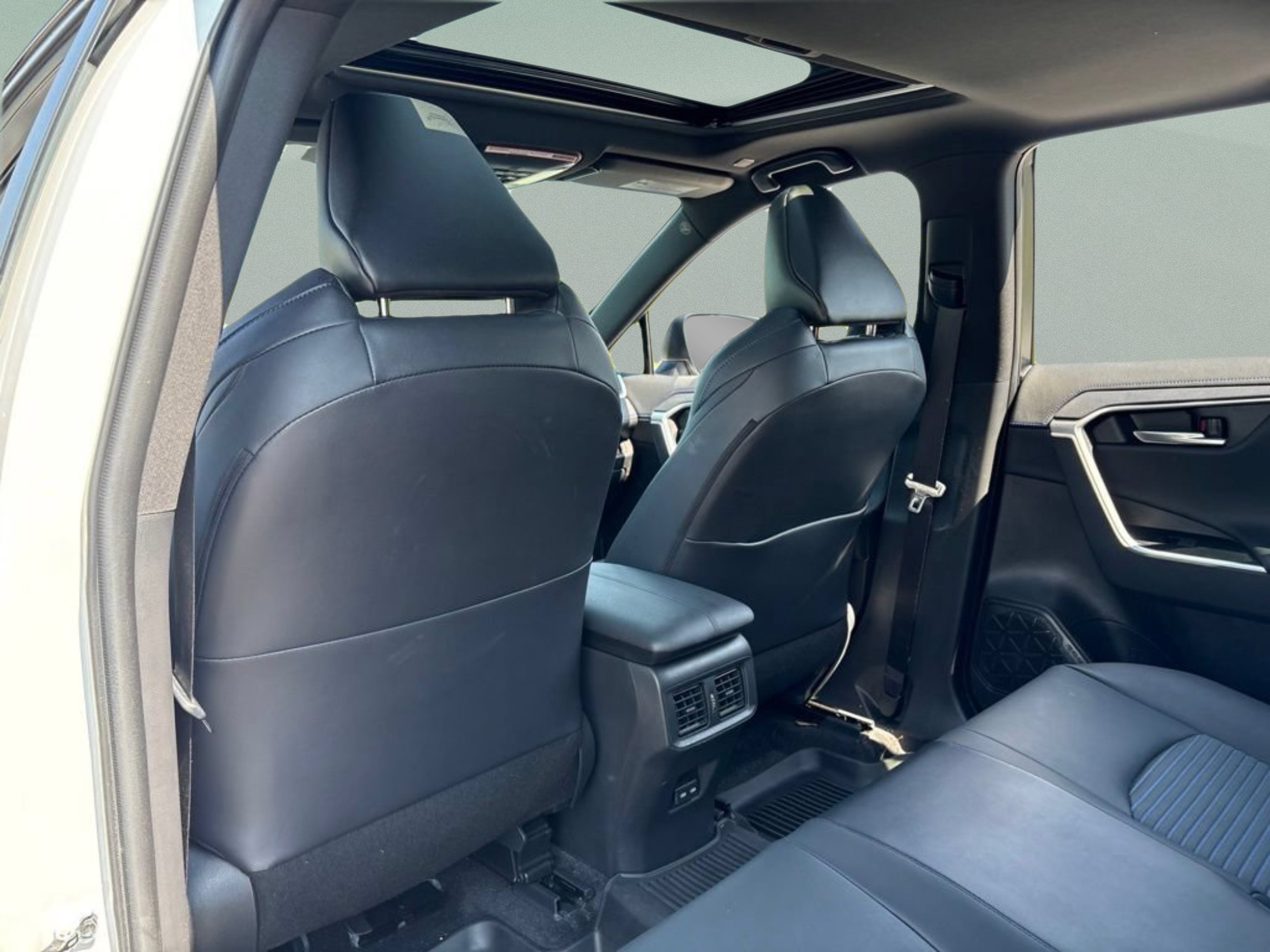 Used 2023 Midnight Black Metallic Toyota Hybrid XSE image 21