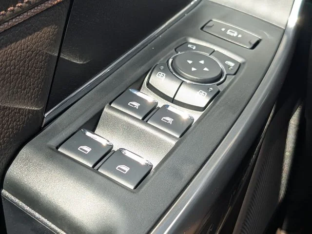 New 2026 Glacier Gray Metallic Tri-Coat Ford F-350® King Ranch® image 30