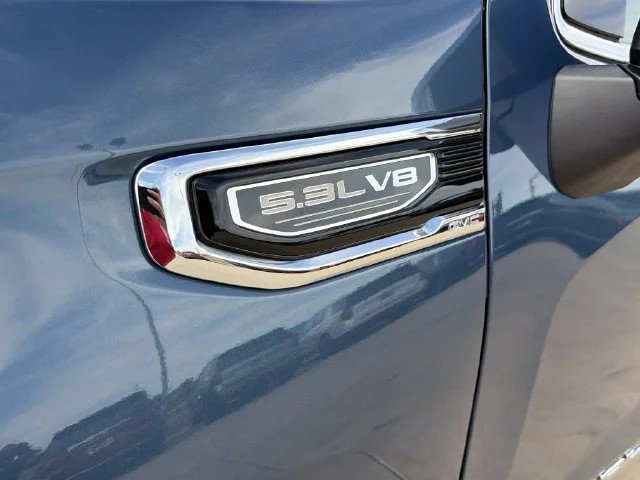 Used 2024 Blue GMC Denali image 3