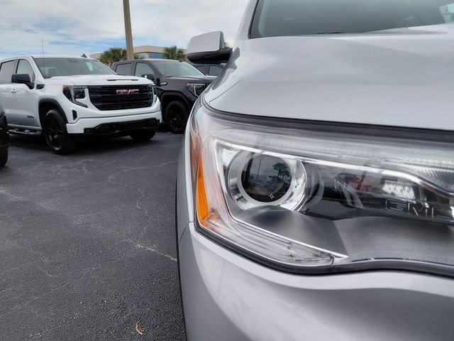 Used 2018 QUICKSILVER METALLIC GMC SLT image 11