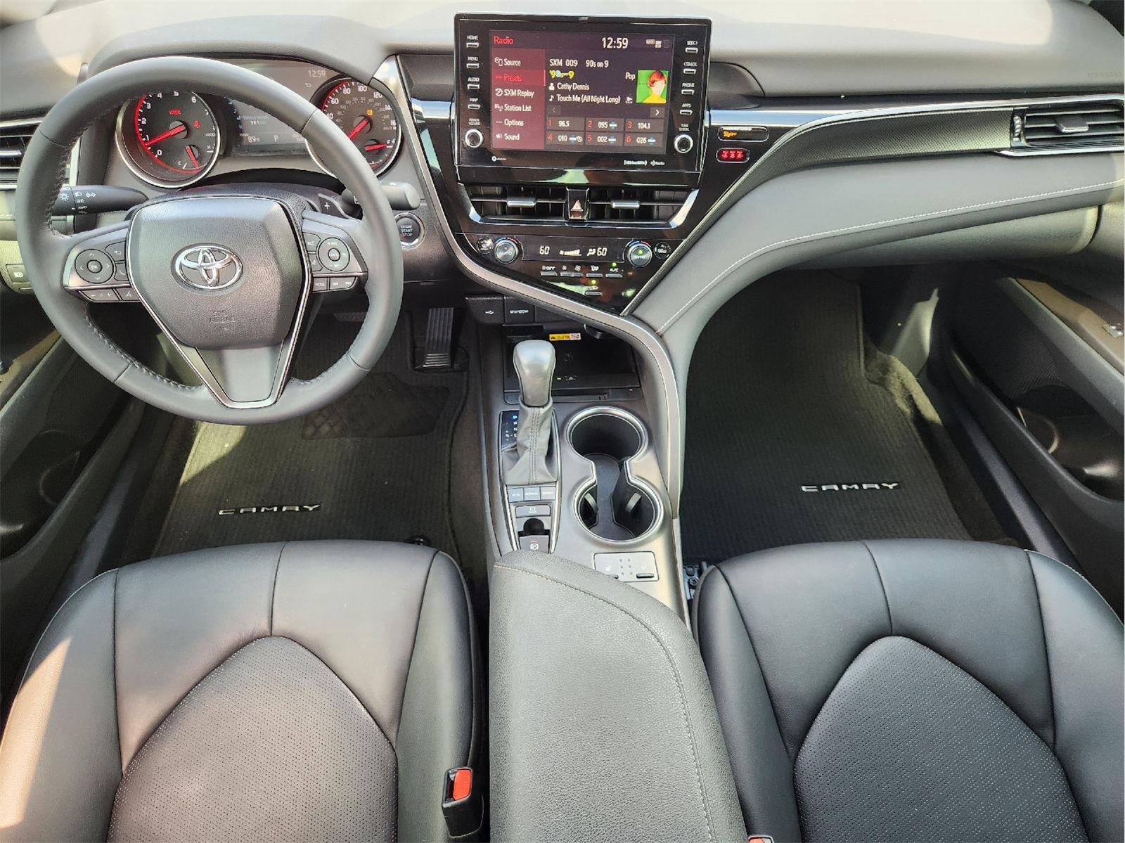 2022 Toyota Camry photo 26 of 33