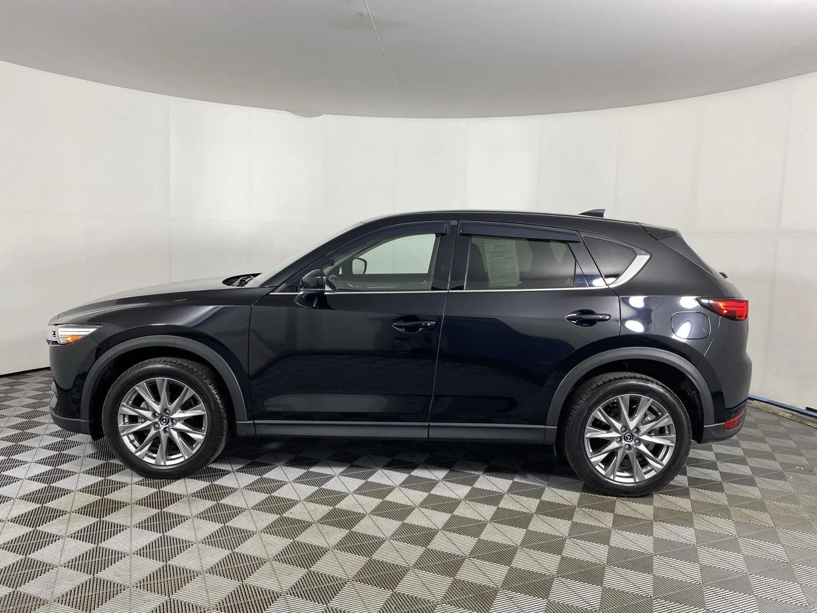 Used 2021 Jet Black Mica Mazda Grand Touring image 12