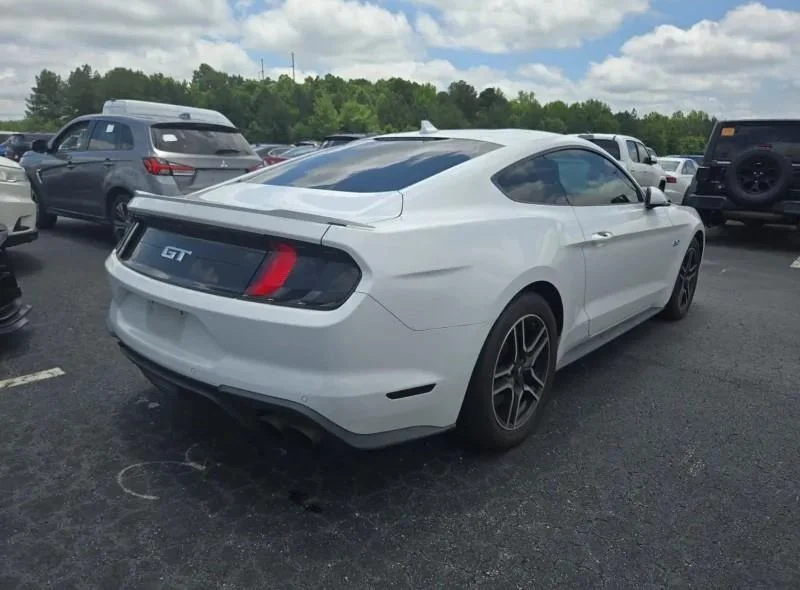 Used 2020 Oxford White Ford GT image 4