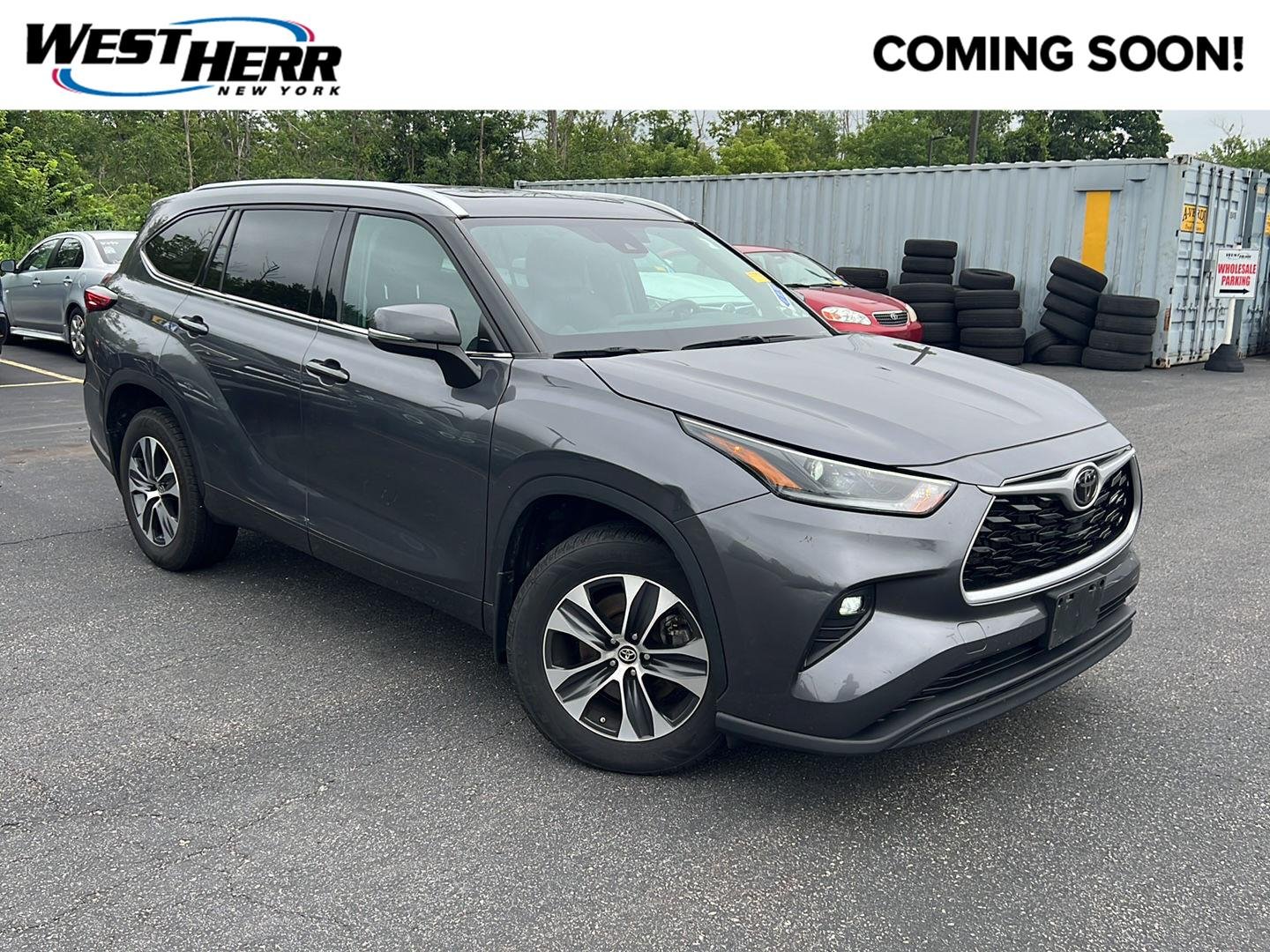 Used 2021 Magnetic Gray Metallic Toyota XLE image 1
