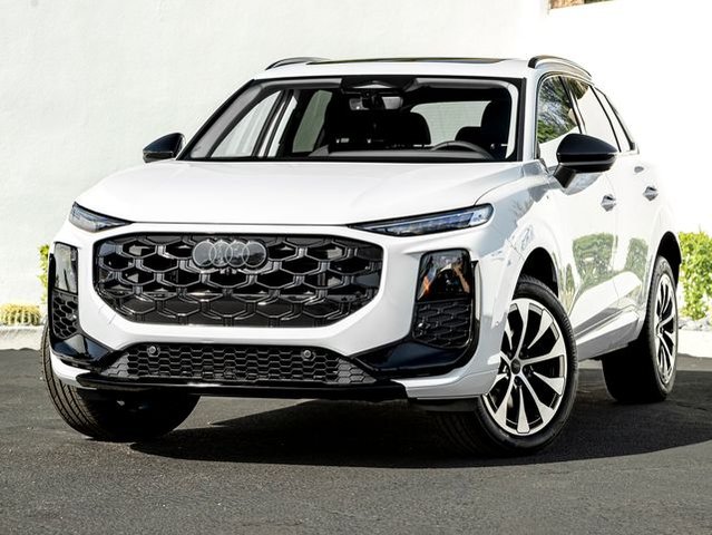 2026 Audi Q3 S line