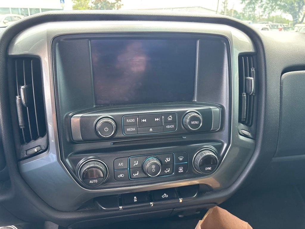 Used 2017 Black Chevrolet LT image 5