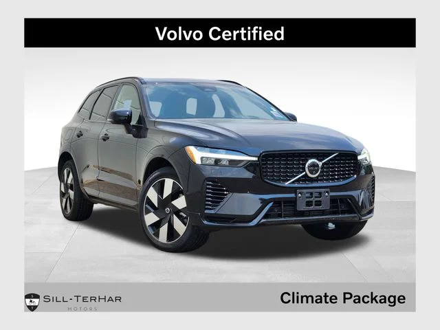 2024 Volvo XC60 Recharge Plug-In Hybrid T8 Plus Dark Theme