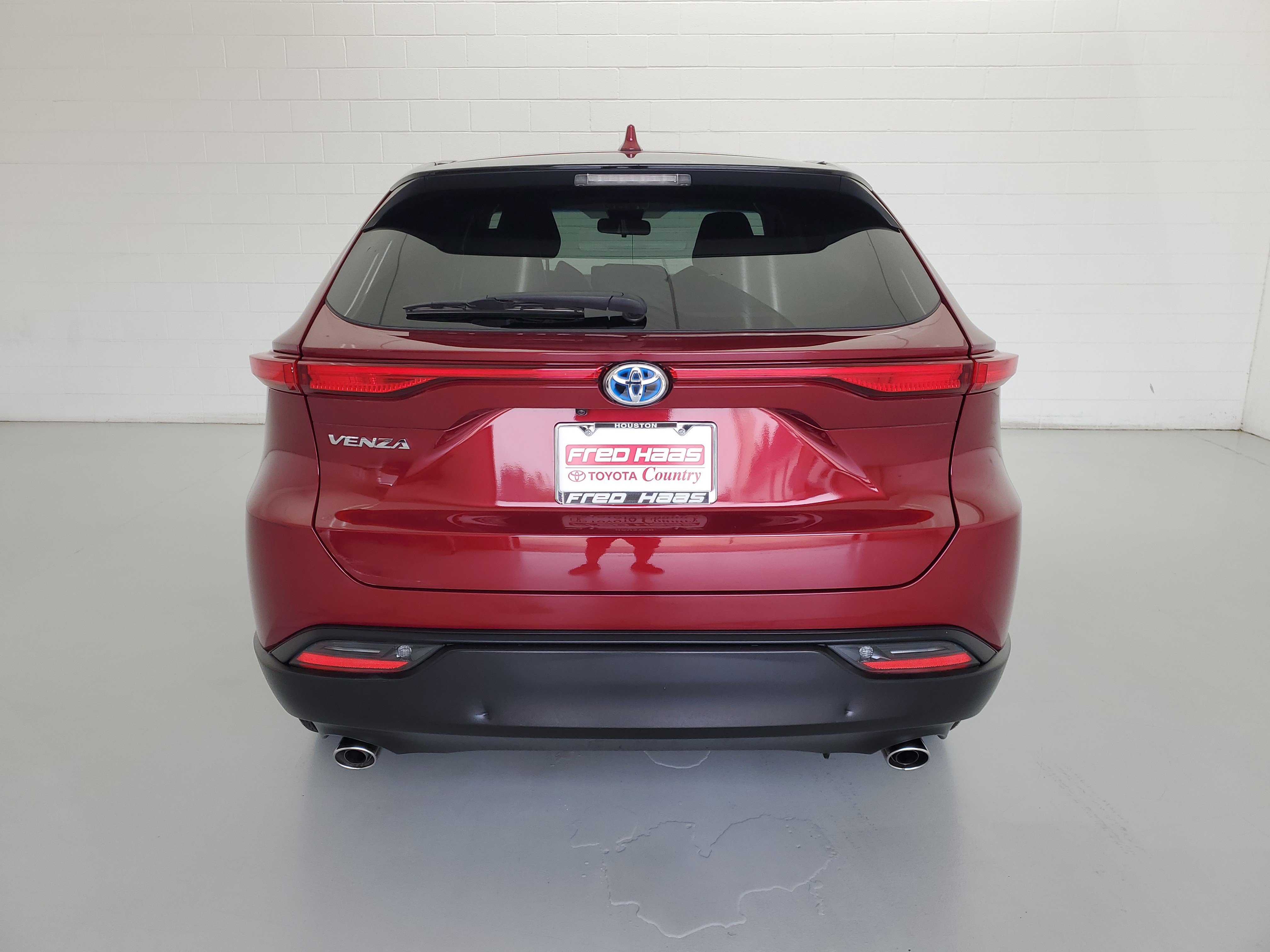 Used 2024 Ruby Flare Pearl Toyota LE image 6