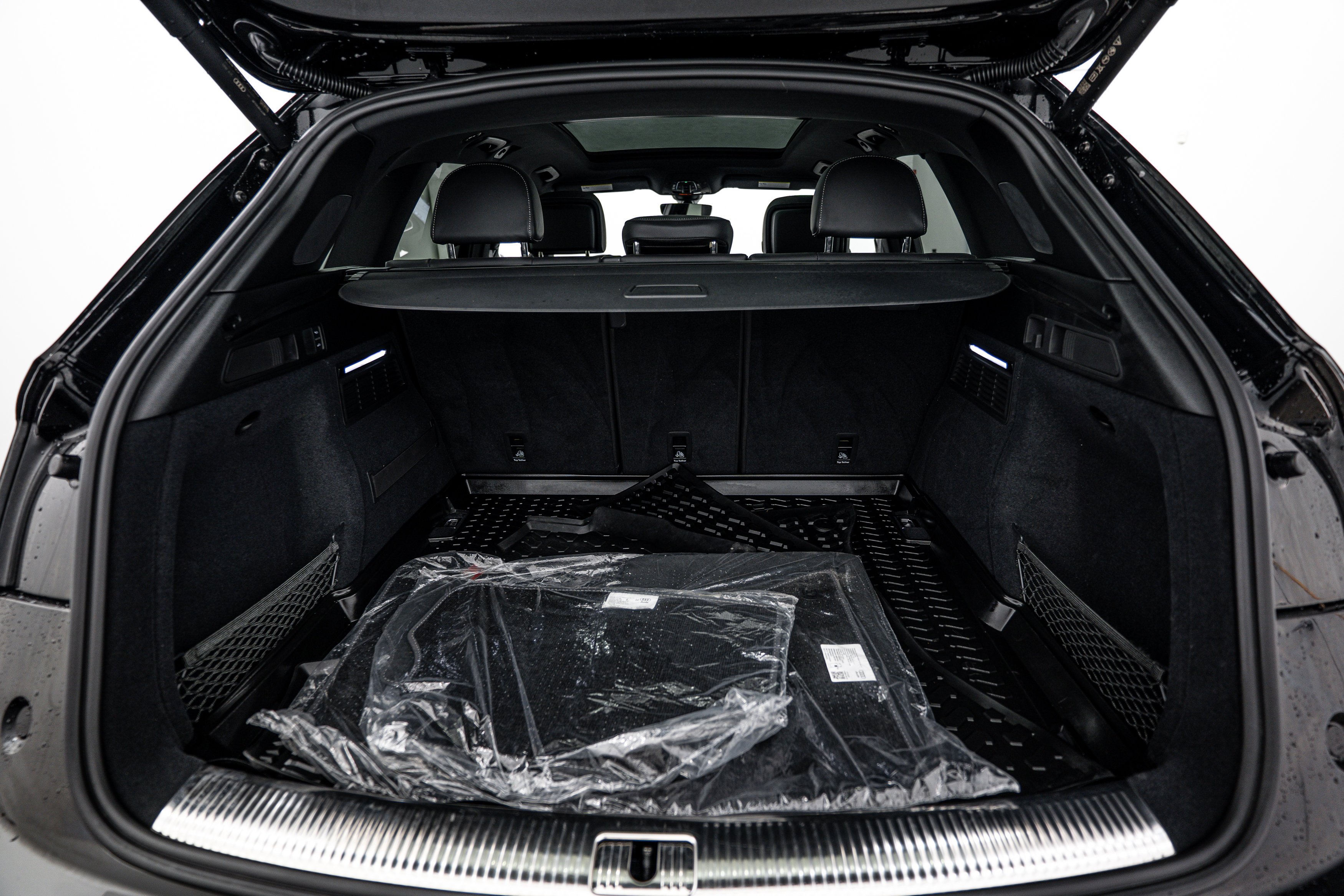 Certified Used 2023 Mythos Black Metallic Audi Premium Plus image 22