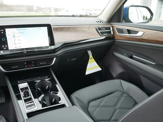 New 2026 Blue Volkswagen 2.0T SE w/Technology image 10