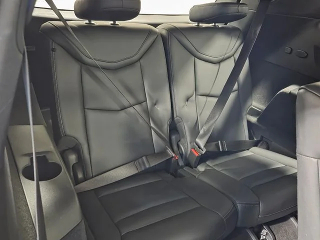 Used 2023 White Cadillac Luxury image 17