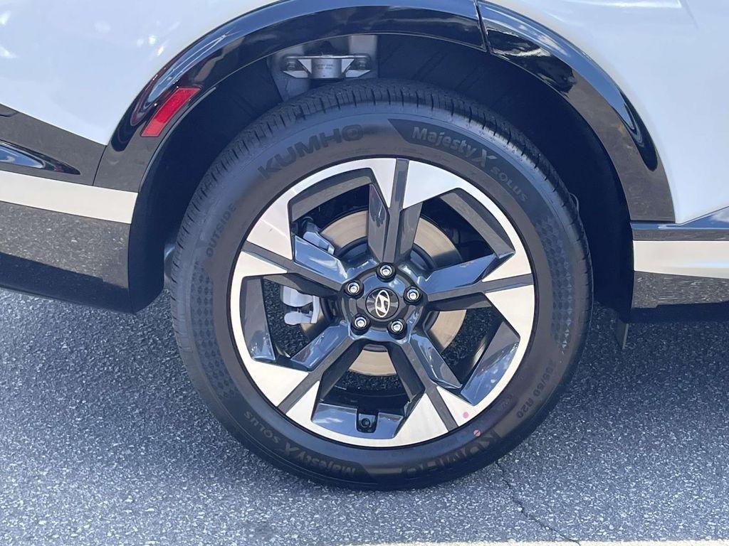New 2026 White Hyundai Limited AWD image 7