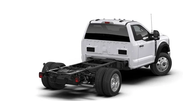 New 2026 White Ford XLT image 3