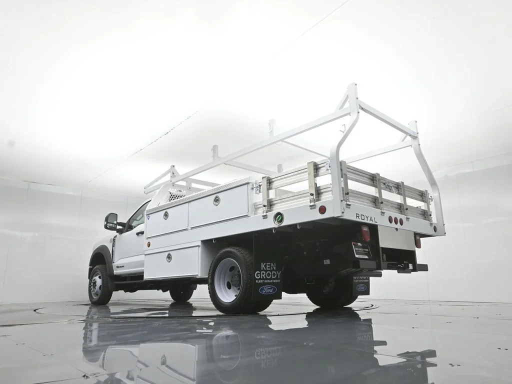 New 2025 Oxford White Ford XL image 48