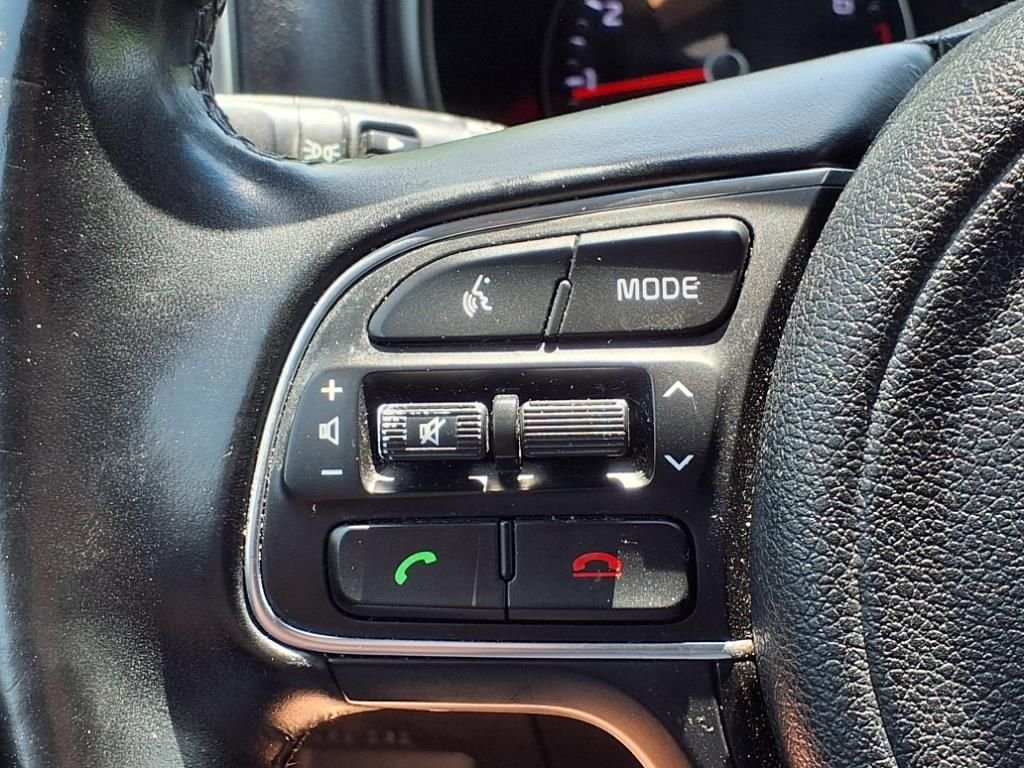Used 2019 Brown Kia EX image 28