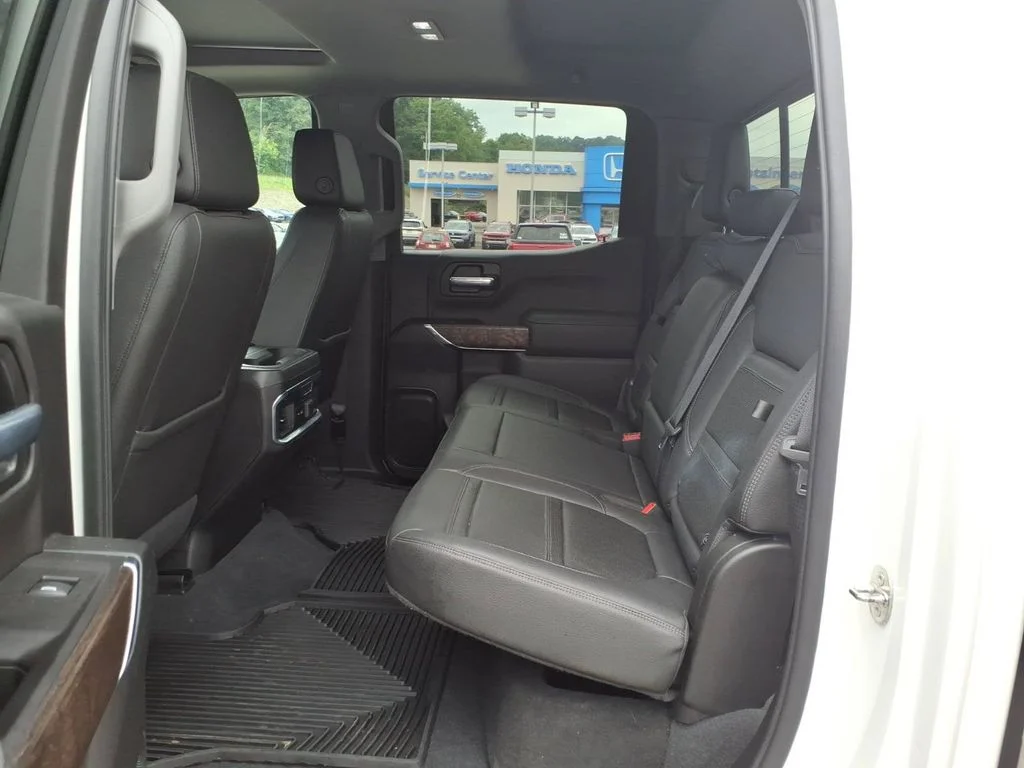 Used 2020 White GMC Denali image 15