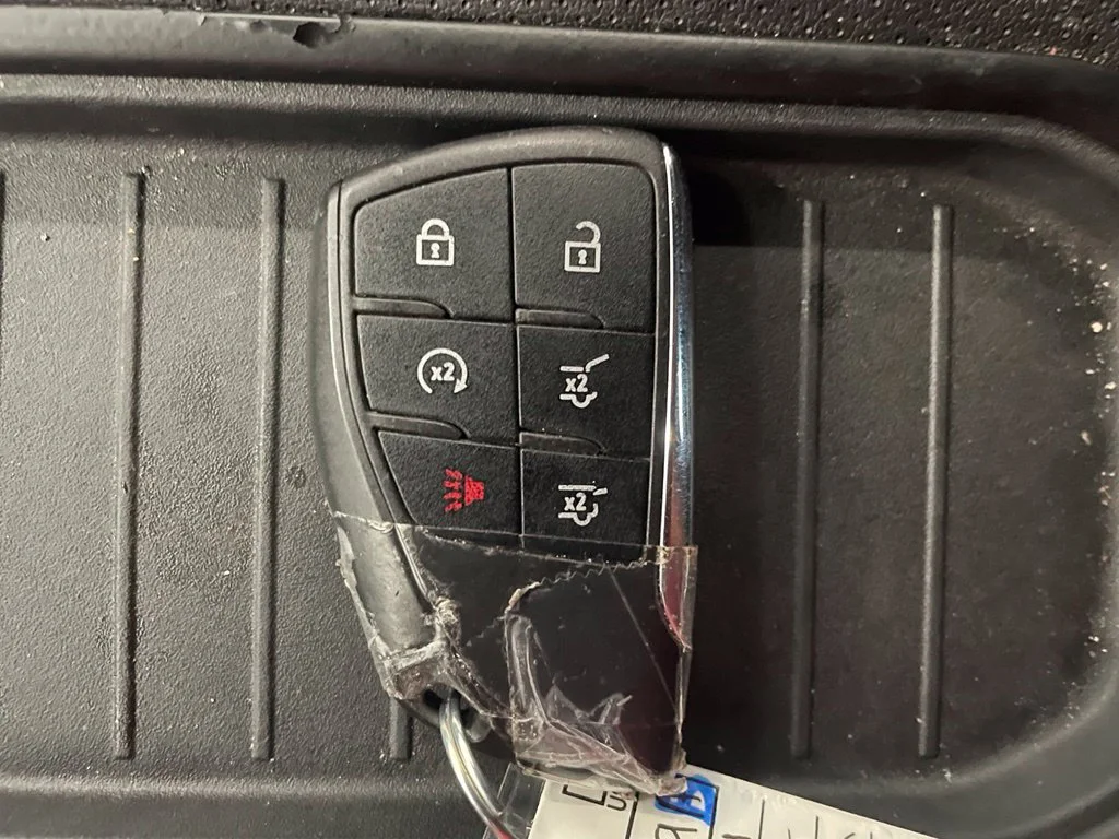 Used 2022 White Chevrolet Premier image 18
