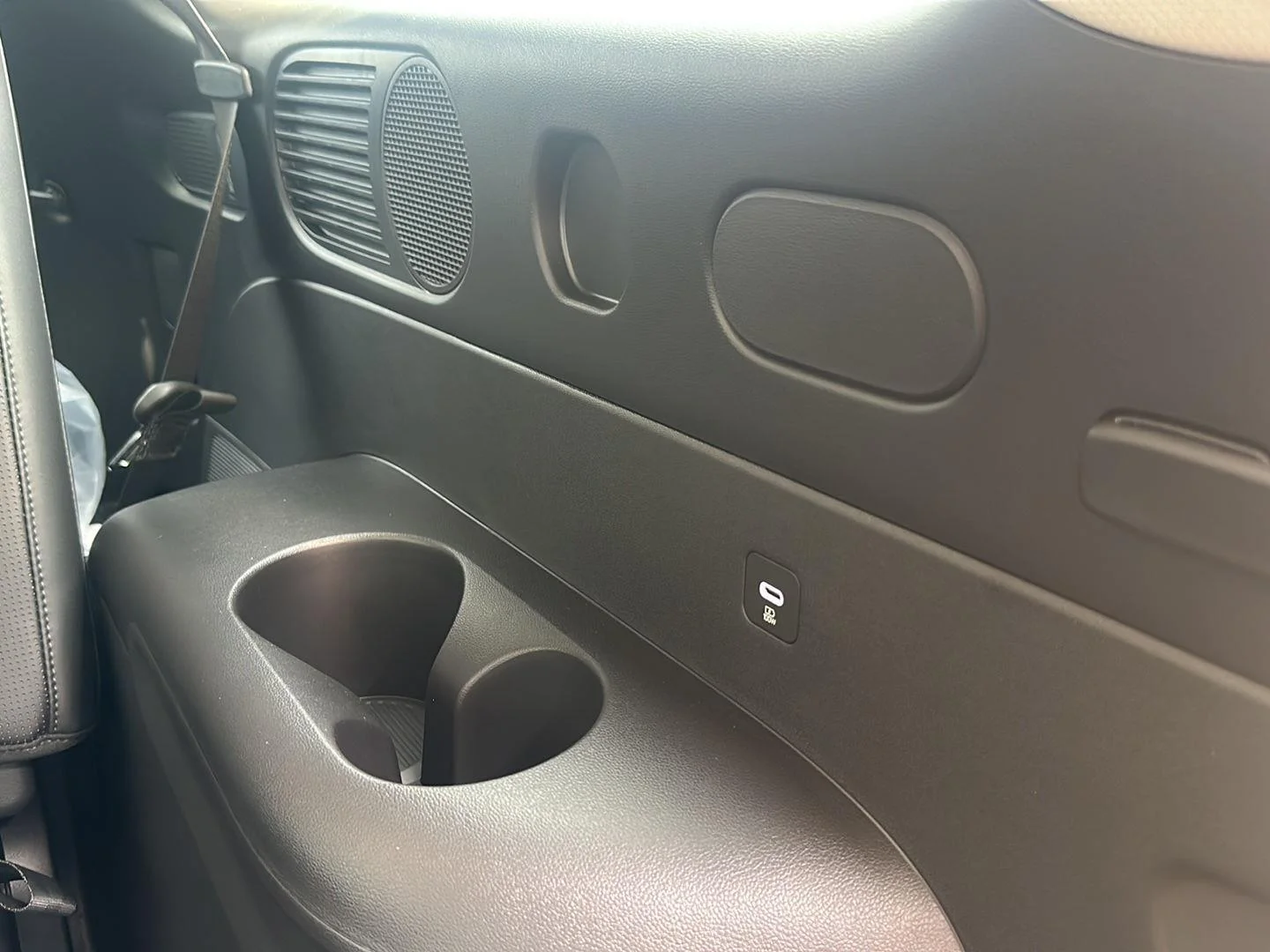 New 2026 Creamy White Pearl Hyundai SEL Premium 7P image 36