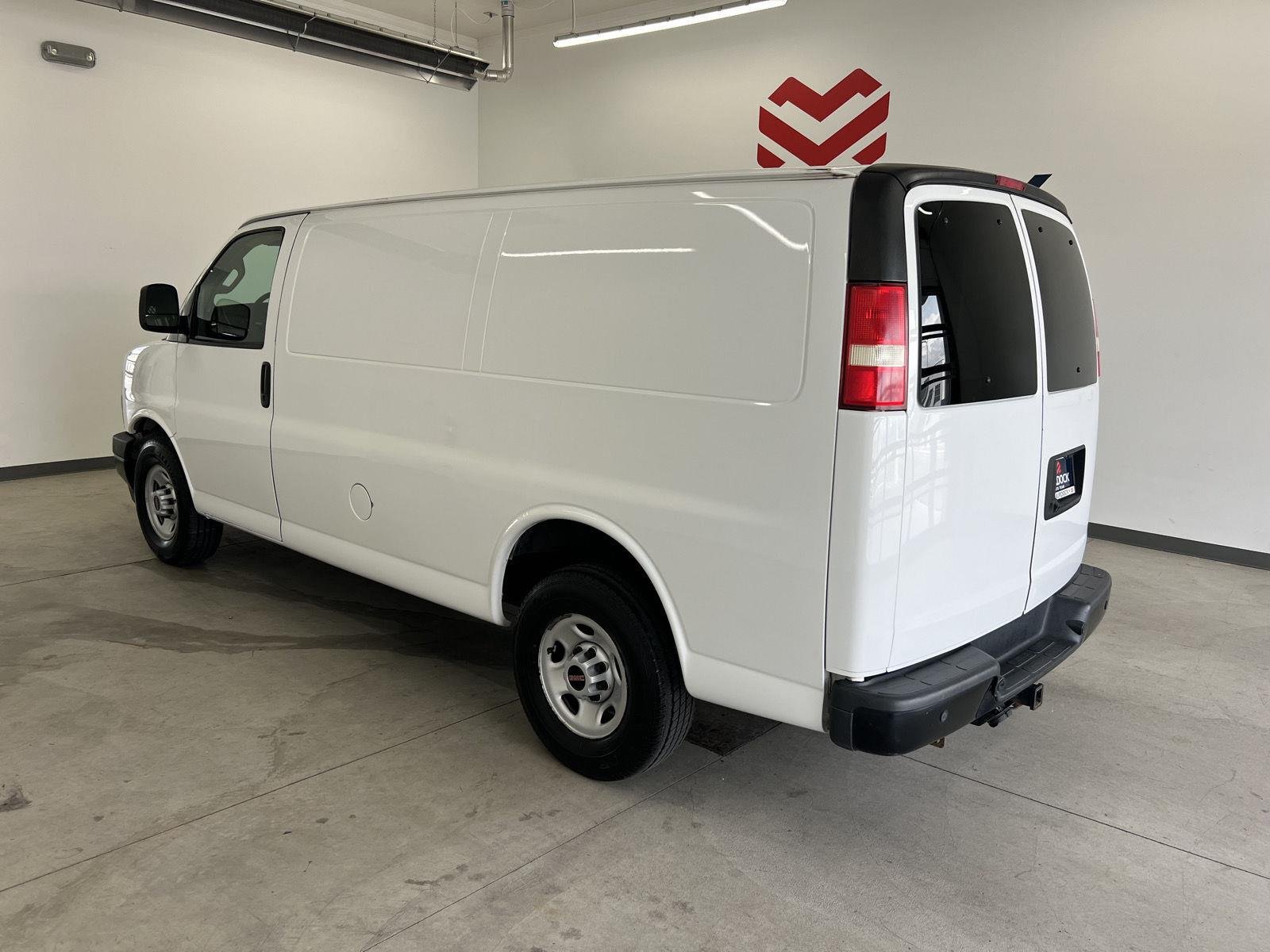 Used 2018 Summit White GMC Work Van image 2