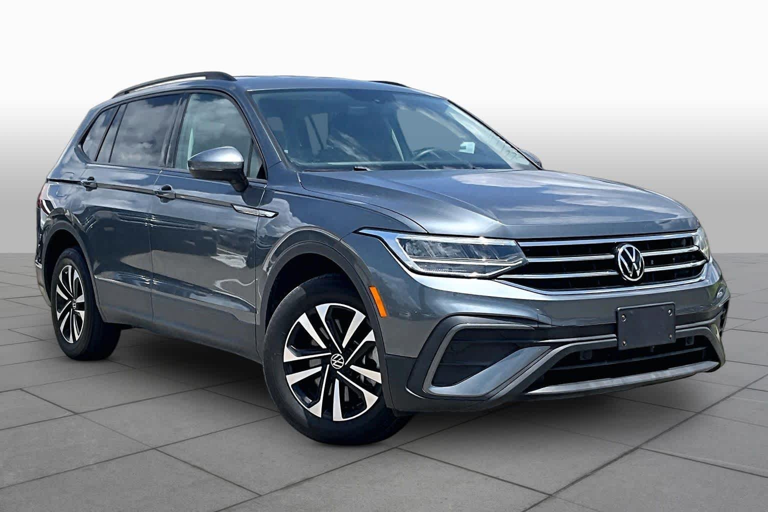 Used 2023 Platinum Gray Metallic Volkswagen S image 3