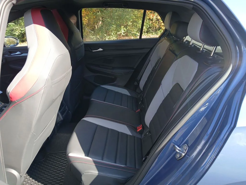 New 2026 Blue Volkswagen 2.0T SE image 25