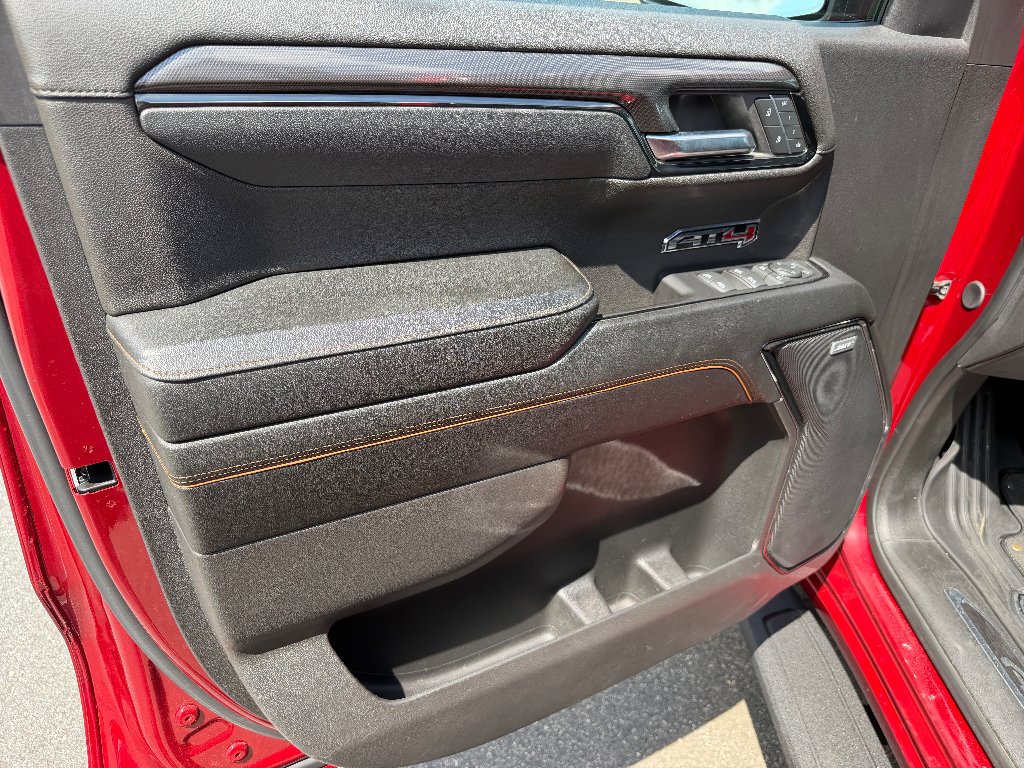 2024 GMC Sierra 1500 AT4 - Photo 24