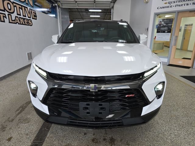 Used 2025 Chevrolet Blazer RS with VIN 3GNKBKRS5SS101749 for sale in Detroit Lakes, Minnesota