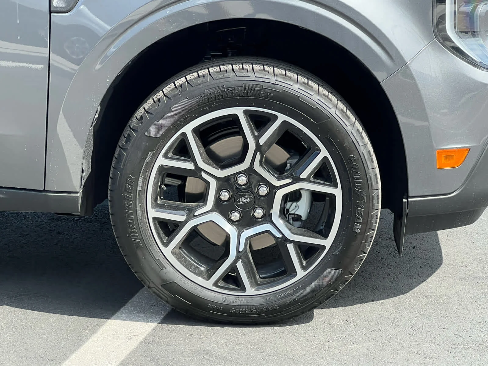 New 2026 Carbonized Gray Metallic Ford Lariat® image 16