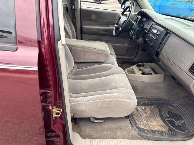 Used 2003 Red Dodge SLT image 10