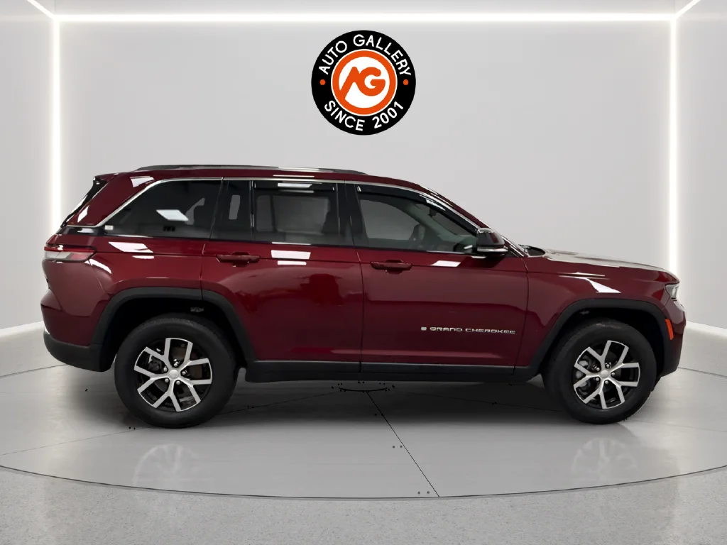Used 2024 Red Jeep Limited image 13
