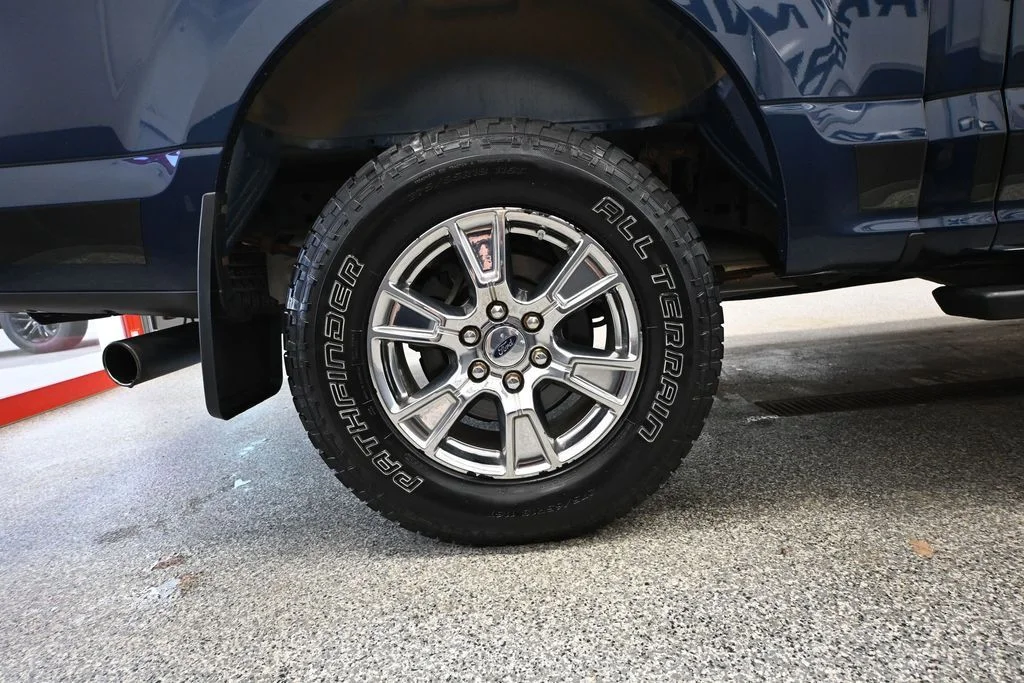 Used 2016 Blue Ford XLT image 20