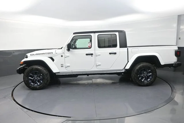 New 2026 Bright White Clear-Coat Exterior Paint Jeep 85th Anniversary Edition image 6