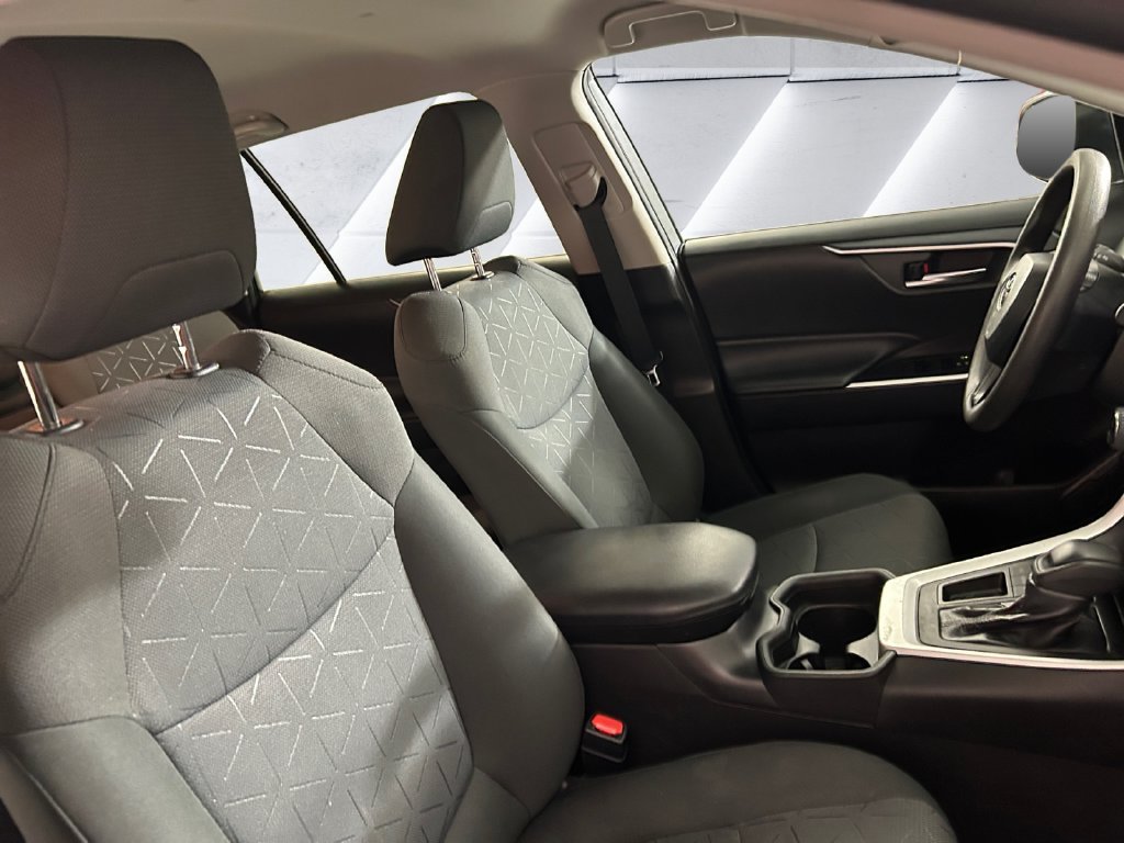 Used 2020 Gray Toyota XLE image 14