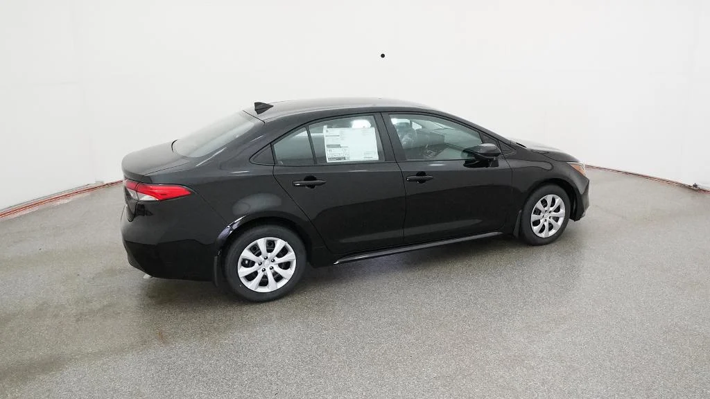 New 2026 Midnight Black Metallic Toyota LE image 16