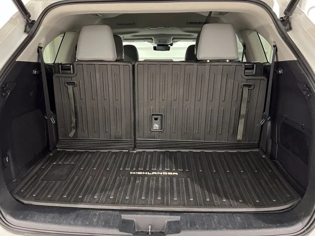 Certified Used 2022 Beige Toyota Bronze Edition image 21