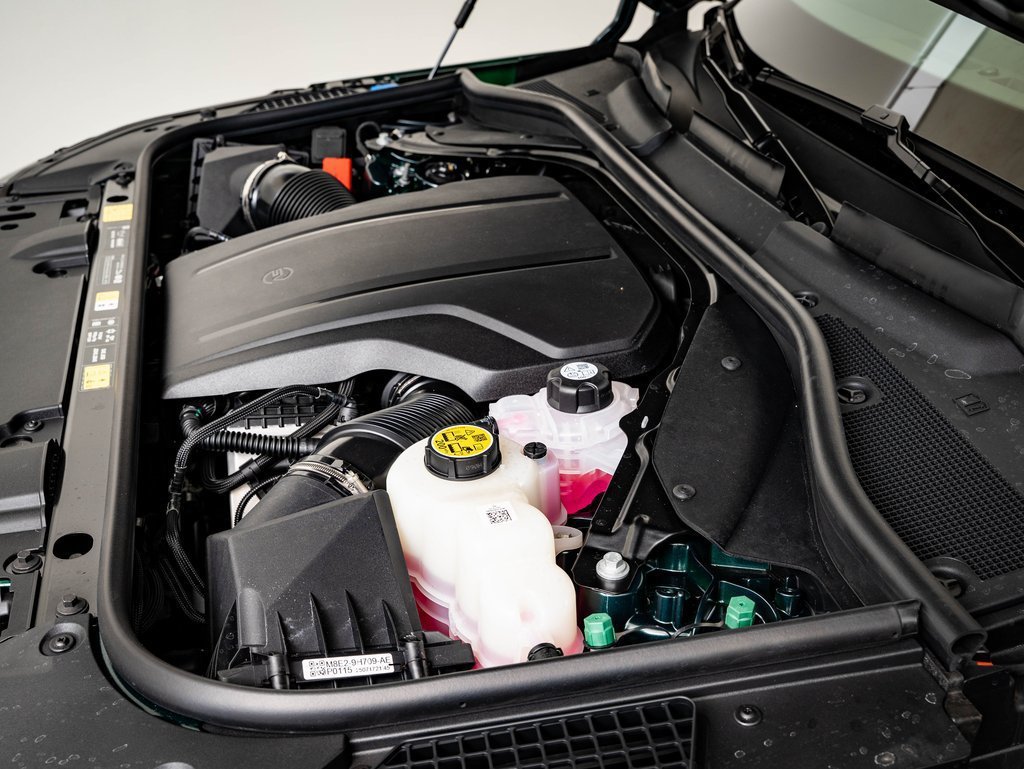 2026 Land Rover Range Rover SV - Photo 36