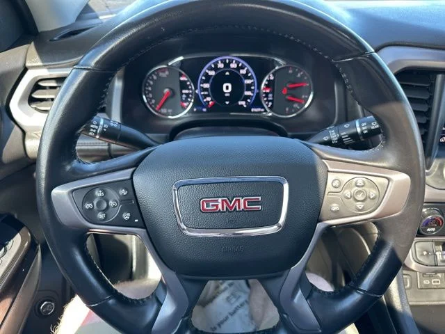 Used 2021 White GMC AT4 image 19