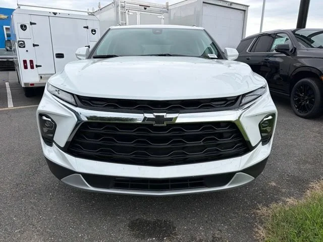 New 2026 Summit White Chevrolet 2LT image 2