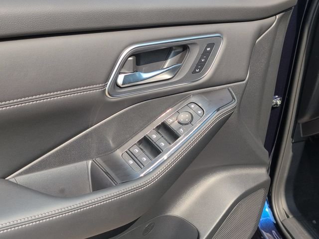 New 2026 Blue Nissan Platinum image 10