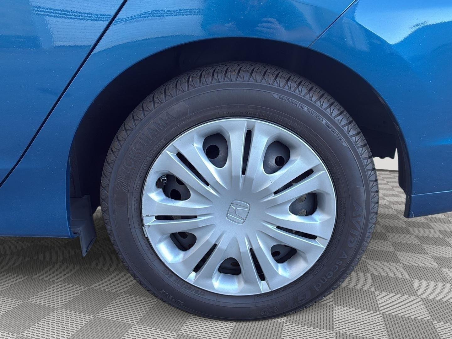 Used 2011 Mediterranean Blue Pearl Honda LX image 15