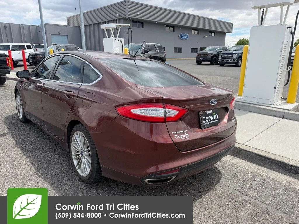 Used 2015 Bronze Fire Metallic Tinted Clearcoat Ford SE image 10