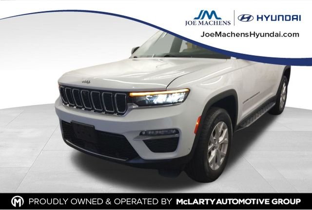 Used 2023 White Jeep Limited image 2