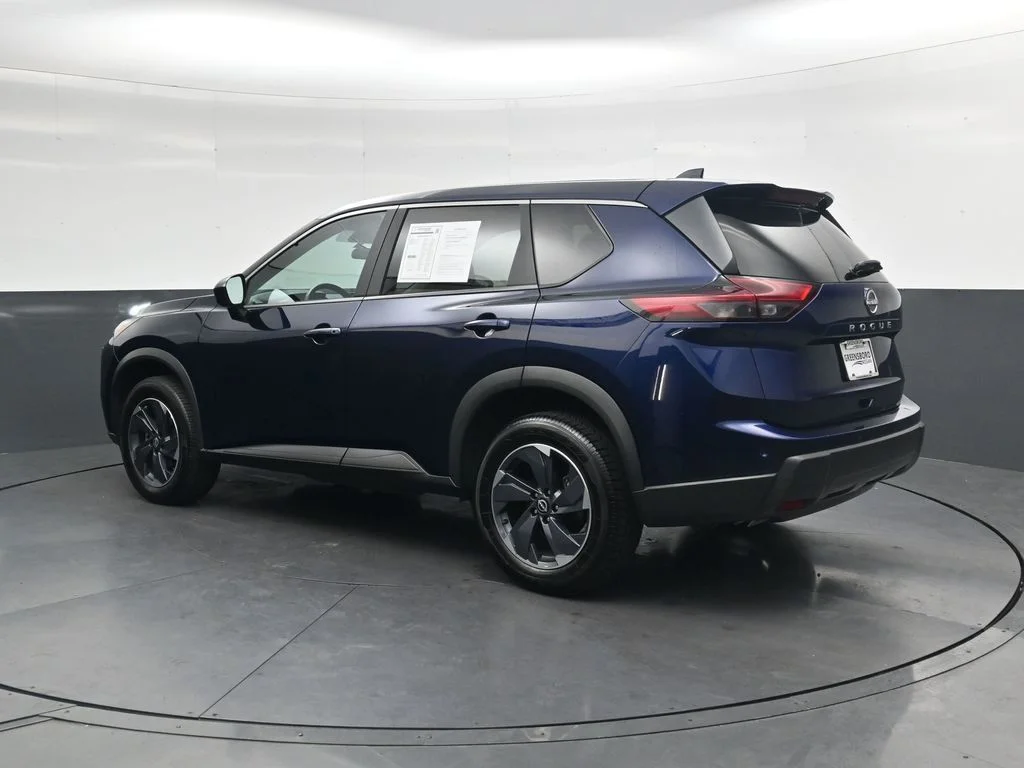 Used 2025 Blue Nissan SV image 10