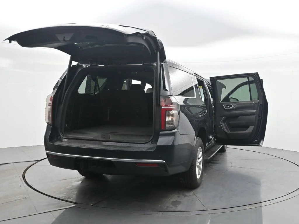 2023 Chevrolet Suburban LT - Photo 44